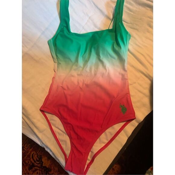 COPY - NWOT US POLO ASSN LADIES OMBRE ONE PIECE SWIMSUIT GREEN PRINT. - Picture 5 of 7